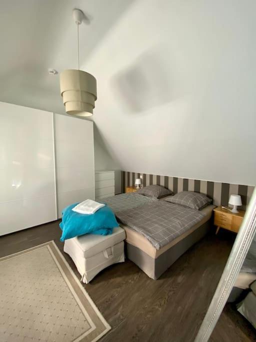 Light Flow Stylish Attic House. M. Balcony 拉施塔特 外观 照片